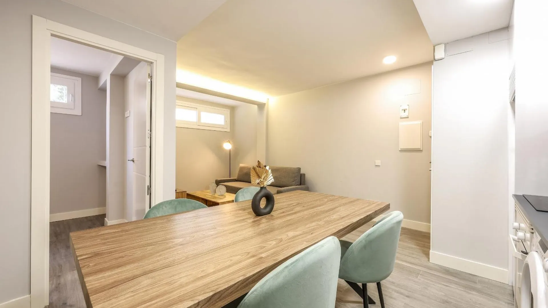 Apartamentos Reformados Act Alquiler Temporal Madrid Spain