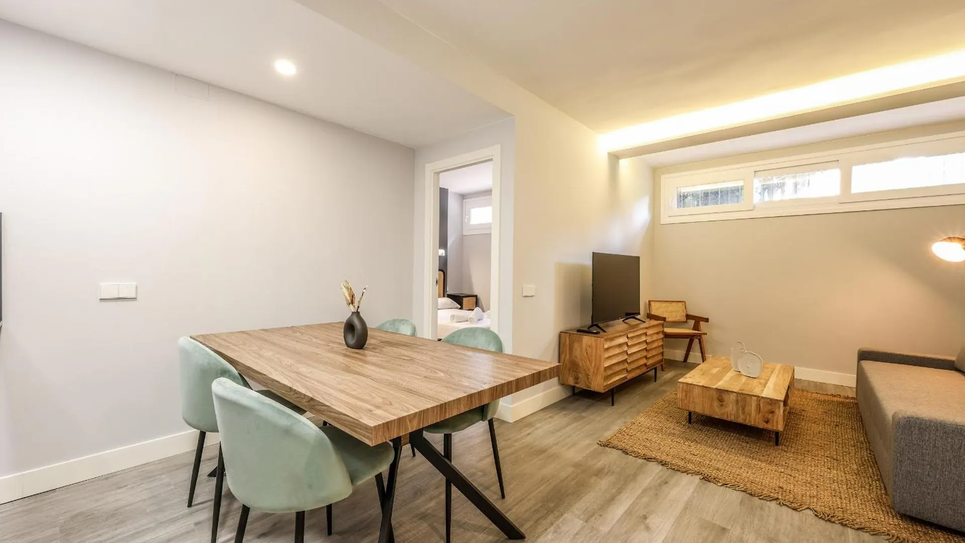Apartamentos Reformados Act Alquiler Temporal Madrid Apartment