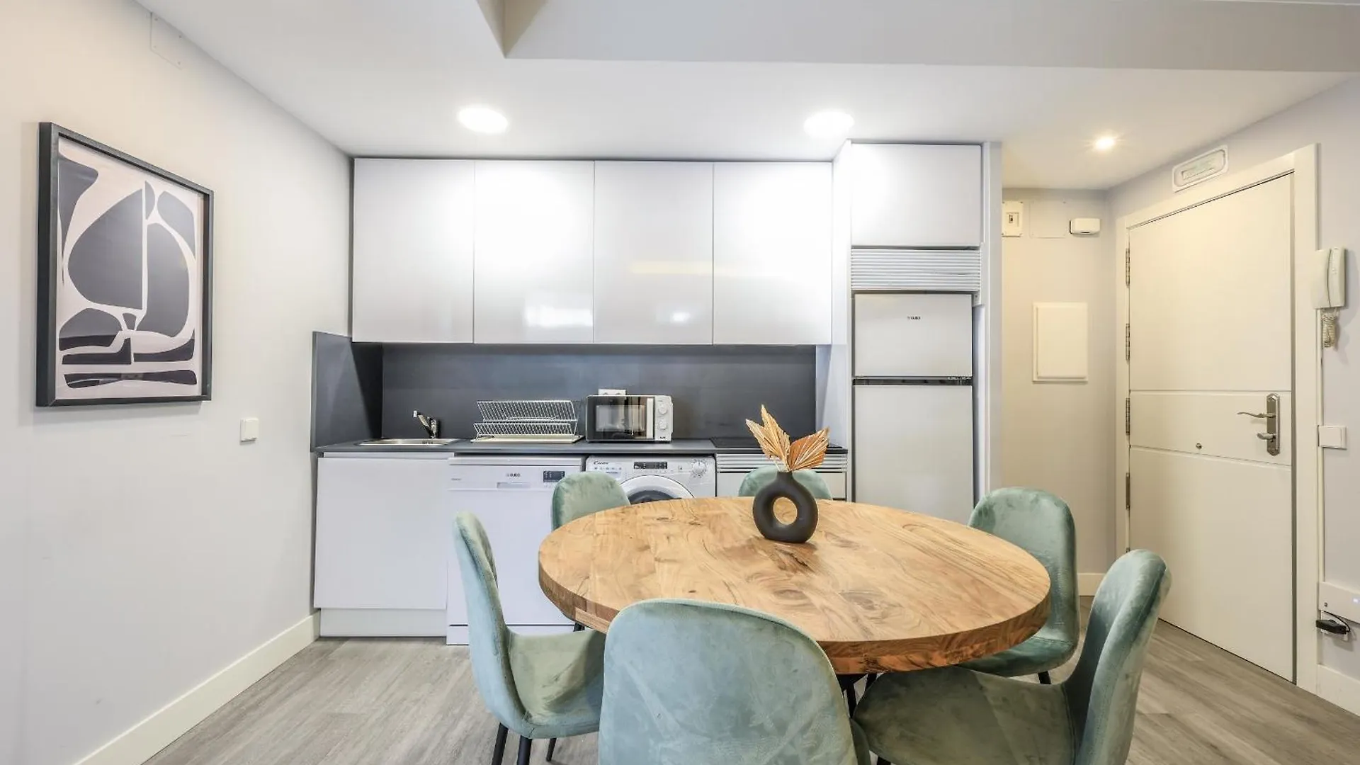 Apartamentos Reformados Act Alquiler Temporal Madrid
