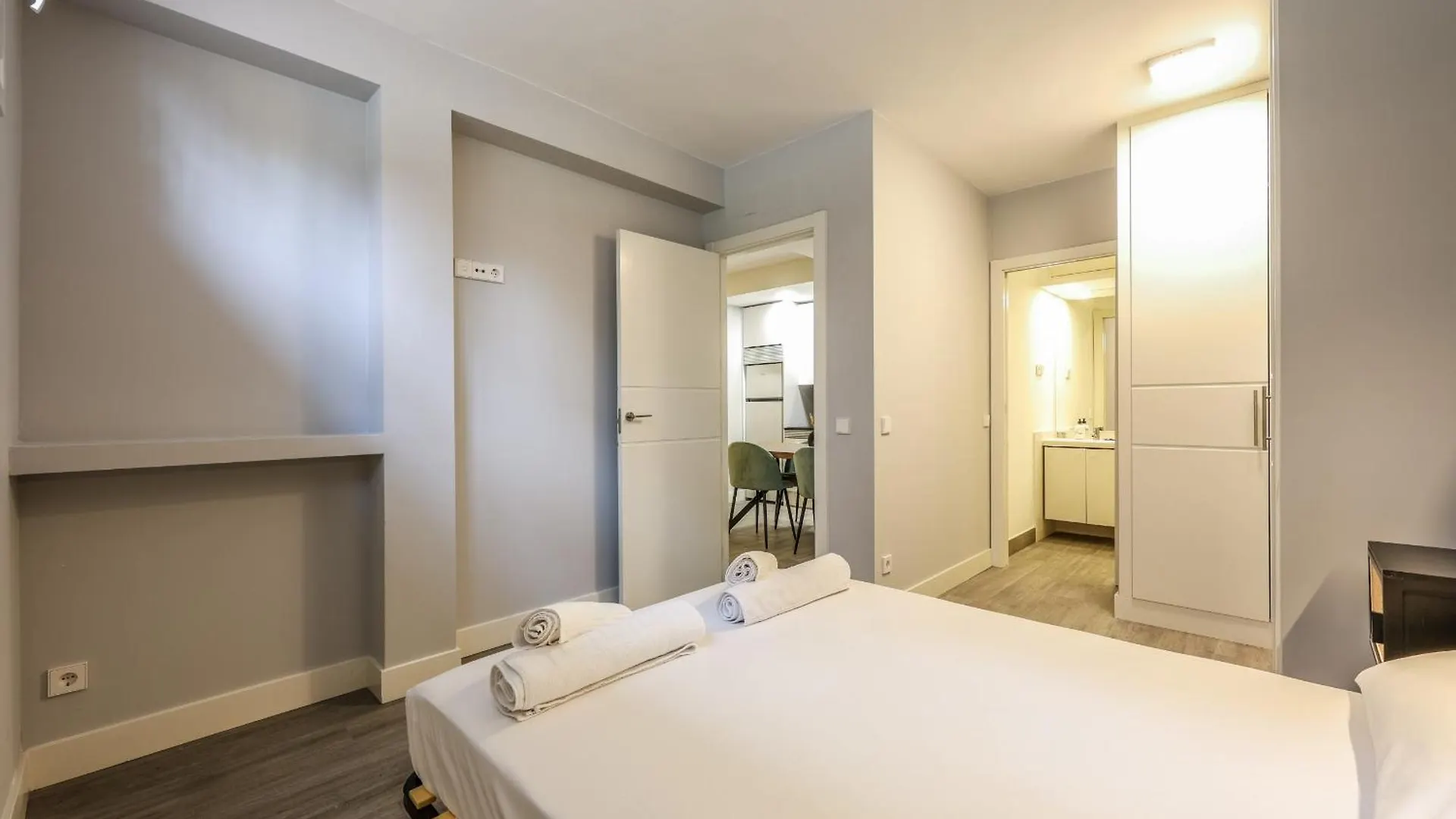 Apartamentos Reformados Act Alquiler Temporal مدريد 0*,